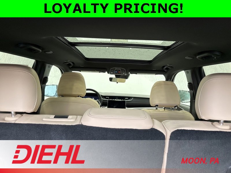 New 2025 Jeep Grand Cherokee Limited image 10