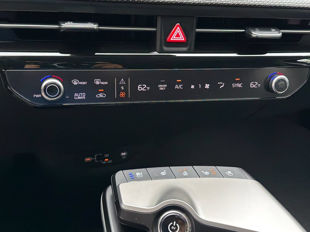 New 2026 Kia EV6 Wind AWD/4WD image 22
