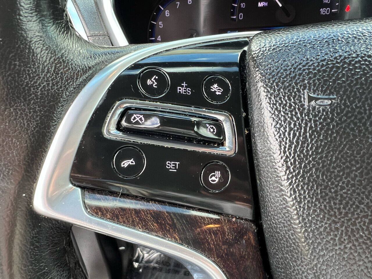 Used 2015 Cadillac SRX Performance w/ Driver Awareness Package FWD image 16