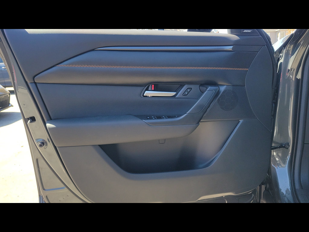 New 2026 MAZDA CX-50 AWD 2.5 S w/ Cargo Package image 19