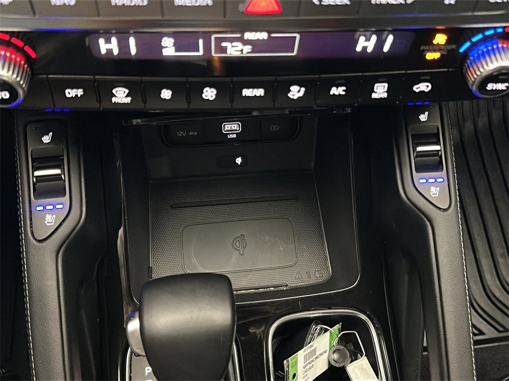 Used 2022 Kia Telluride SX w/ SX Prestige Package image 33