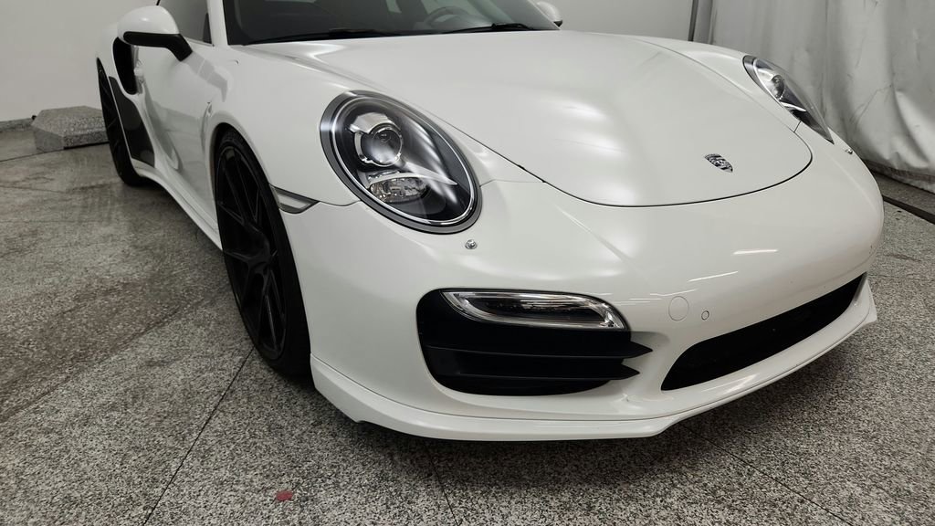 Used 2015 Porsche 911 Turbo image 11