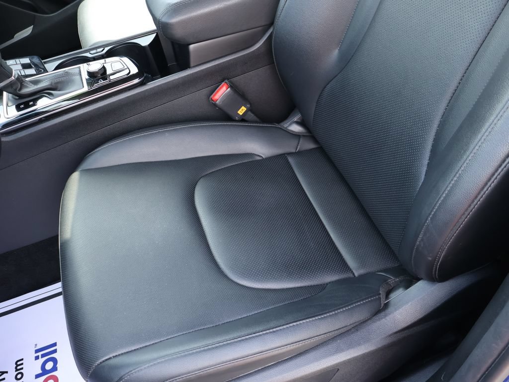 Used 2025 Kia Sportage EX AWD/4WD image 18