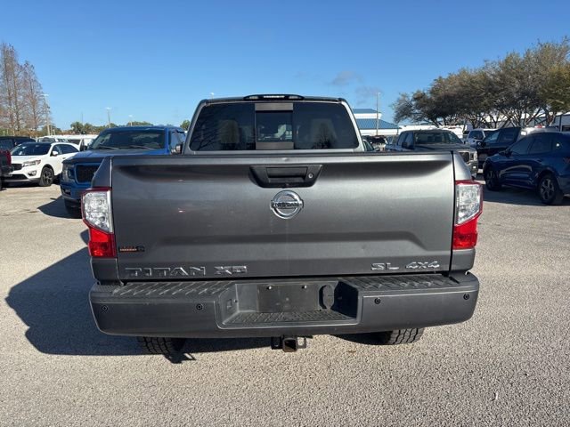 Used 2017 Nissan Titan SL image 6