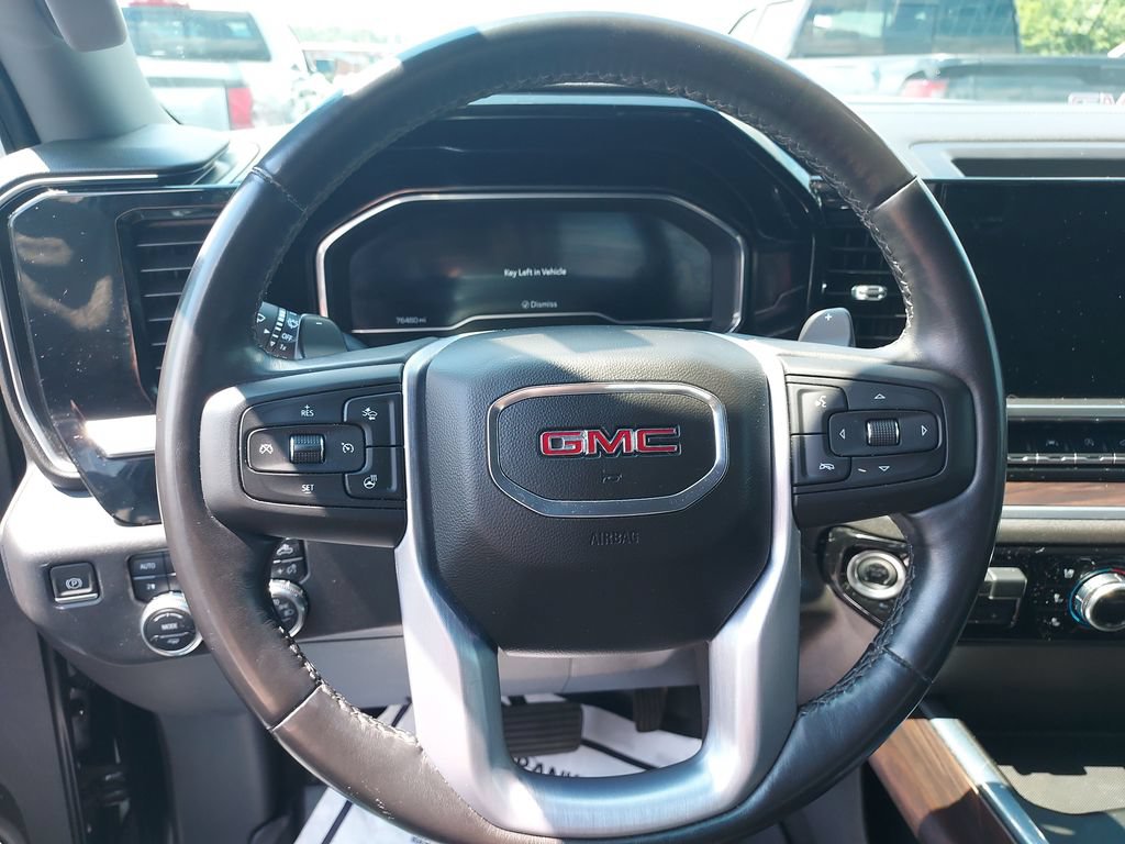 Used 2022 GMC Sierra 1500 SLT w/ SLT Premium Package AWD/4WD image 15