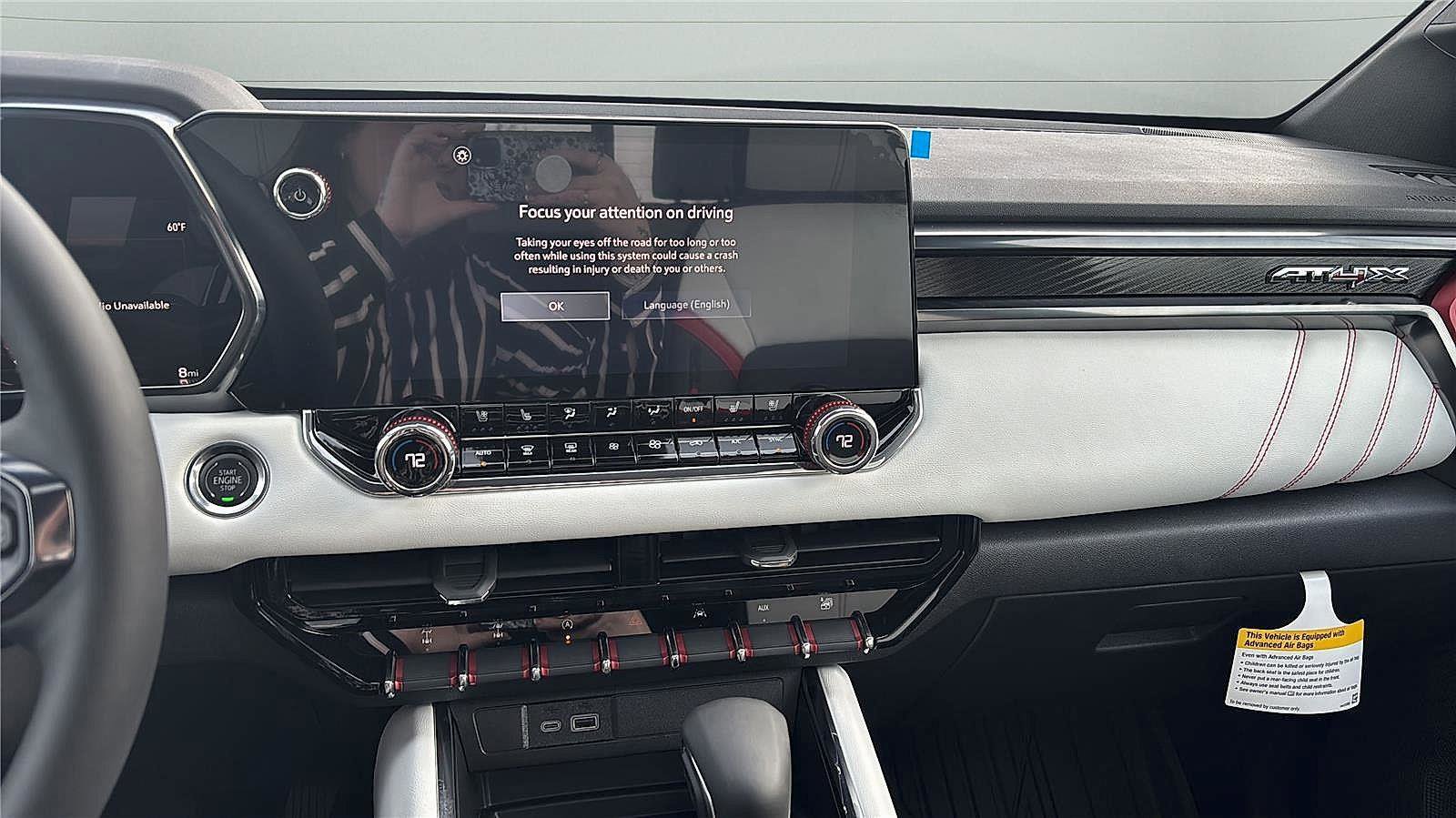 New 2025 GMC Canyon AT4 w/ AT4X Package image 17