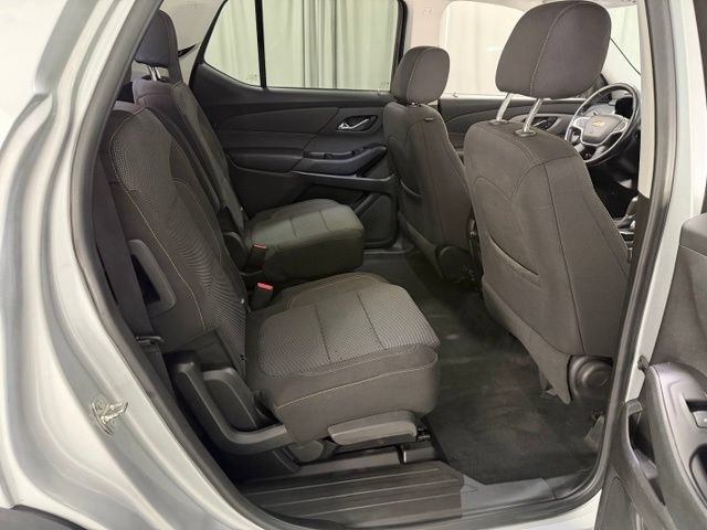 Used 2019 Chevrolet Traverse LT FWD image 11