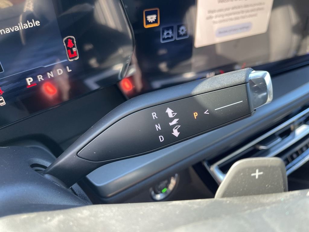 New 2026 Chevrolet Traverse LT w/ Driver Confidence Package image 20