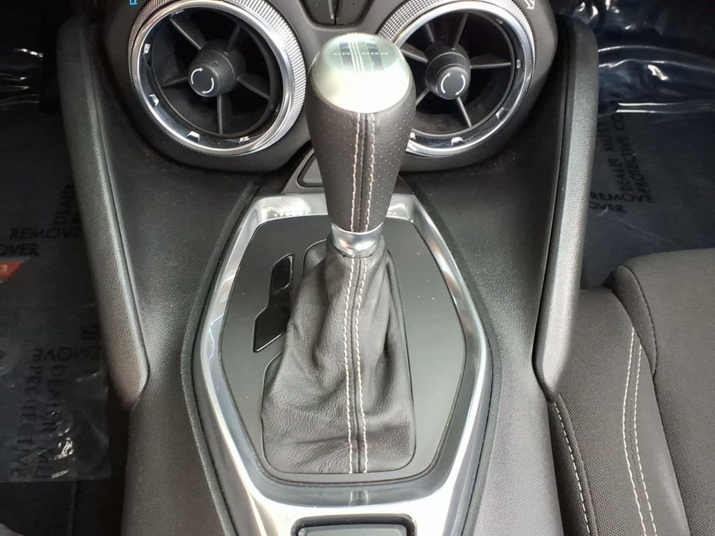 Used 2017 Chevrolet Camaro SS image 13
