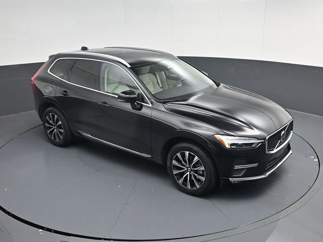 Used 2023 Volvo XC60 B5 Plus w/ Protection Package Premier image 39