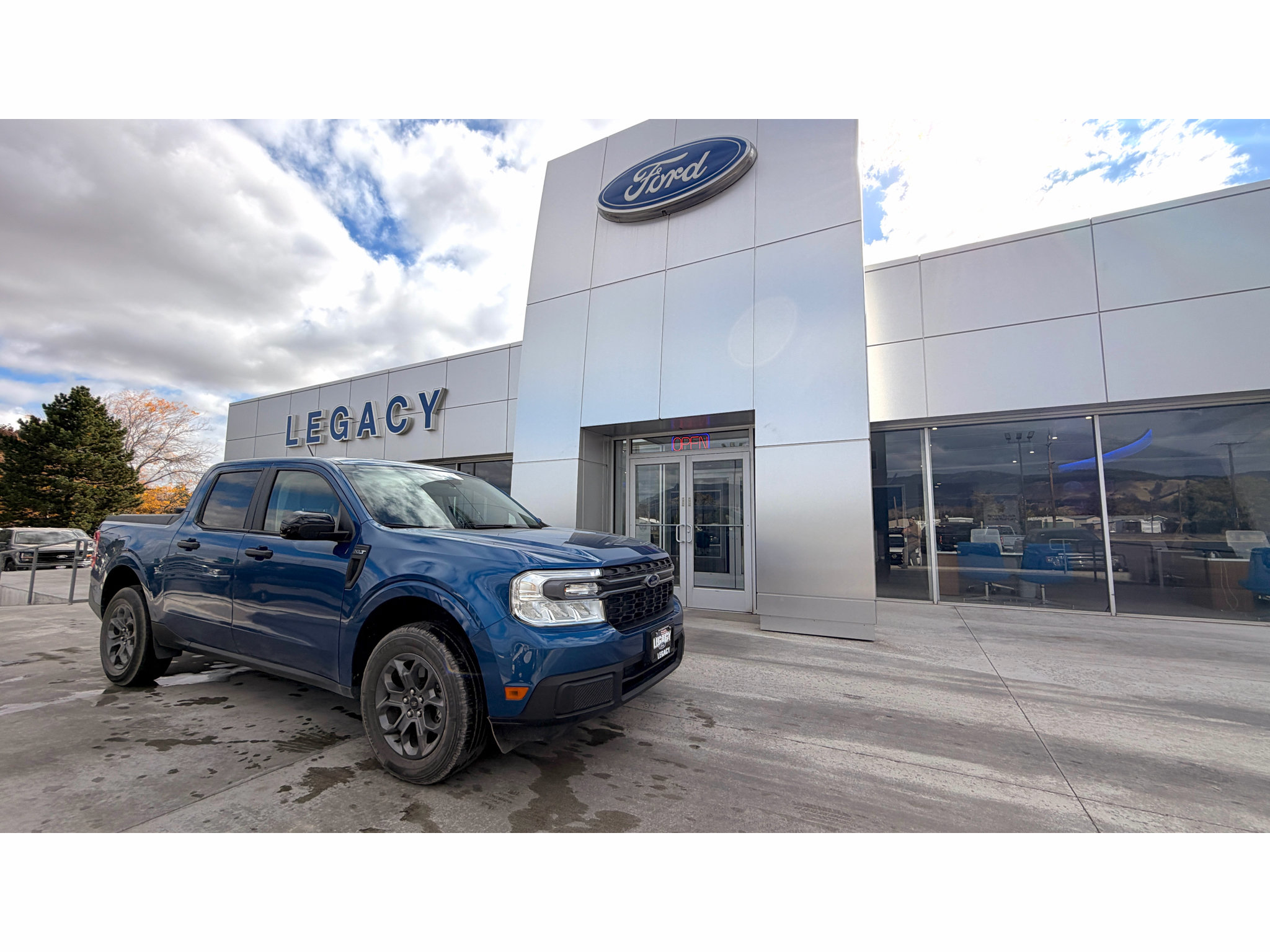 Used 2024 Ford Maverick XLT w/ XLT Luxury Package