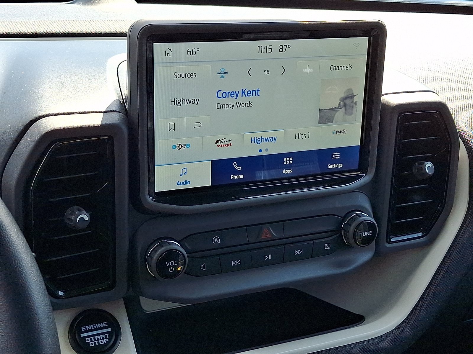 Certified 2023 Ford Bronco Sport Heritage w/ Heritage Convenience Package AWD/4WD image 17
