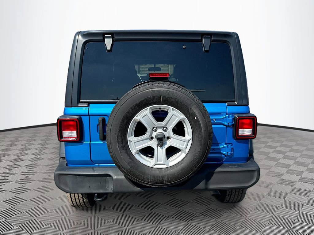 Used 2022 Jeep Wrangler Unlimited Sport image 7