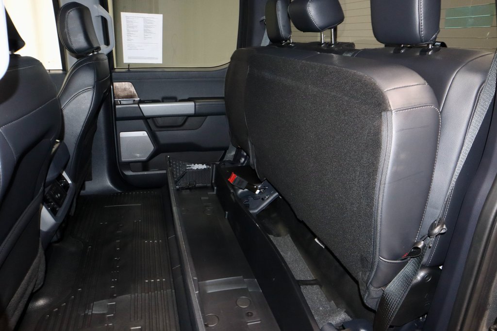 Certified 2024 Ford F250 Lariat w/ Chrome Package image 23