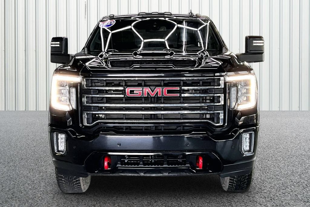 Used 2023 GMC Sierra 2500 AT4 w/ Driver Alert Package I AWD/4WD image 2