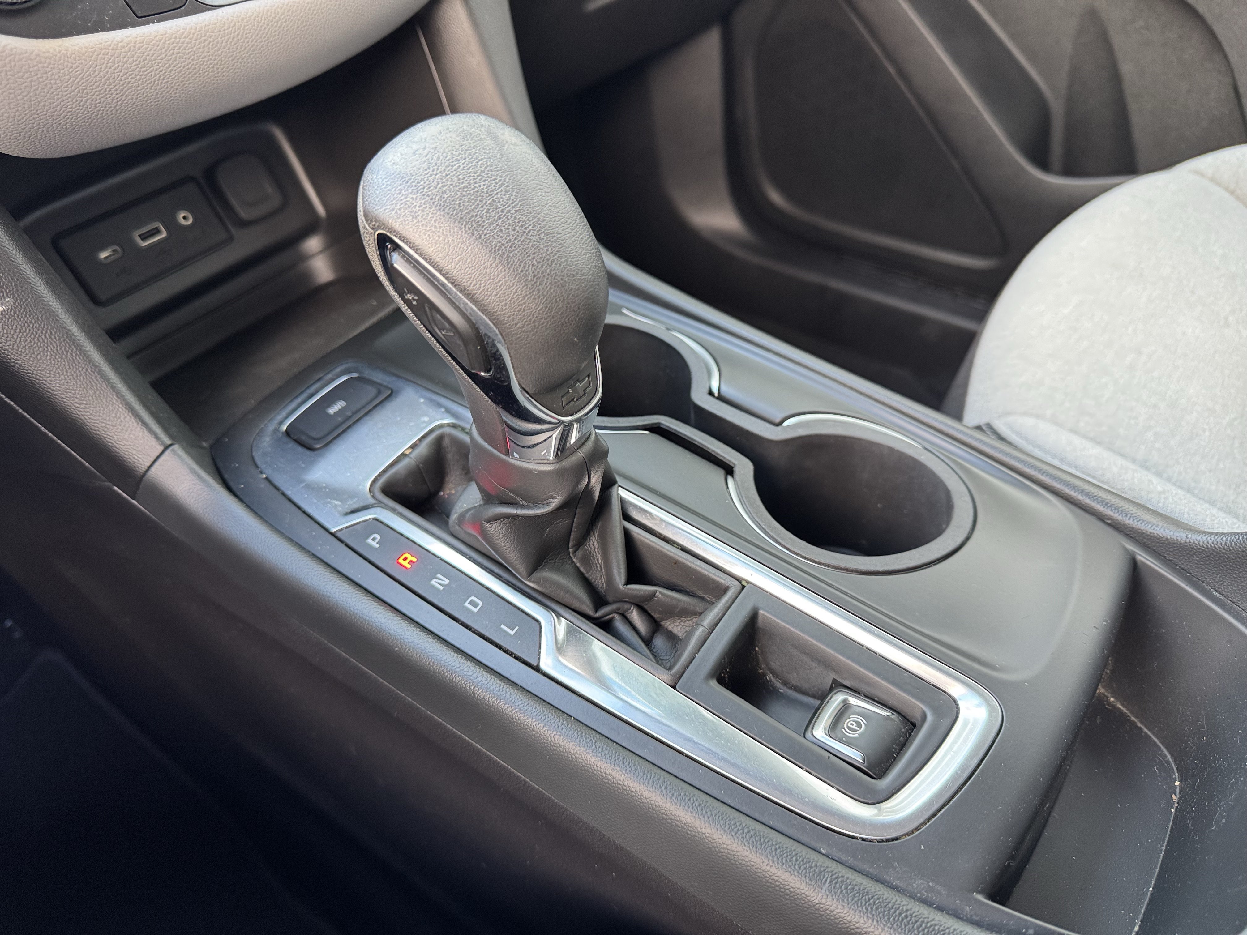 Certified 2022 Chevrolet Equinox LT AWD/4WD image 30
