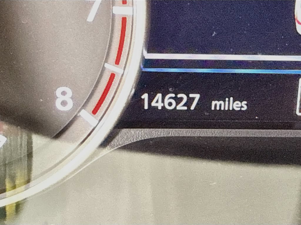 Certified 2025 Nissan Sentra SR w/ SR Premium Package FWD image 4