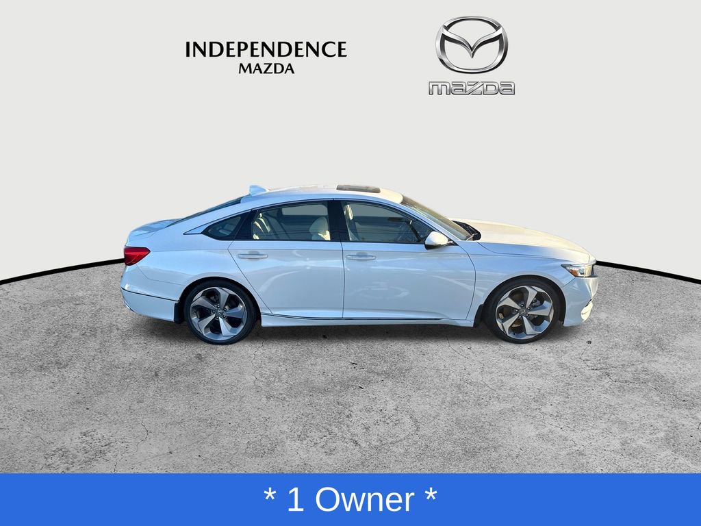 Used 2020 Honda Accord Touring image 2
