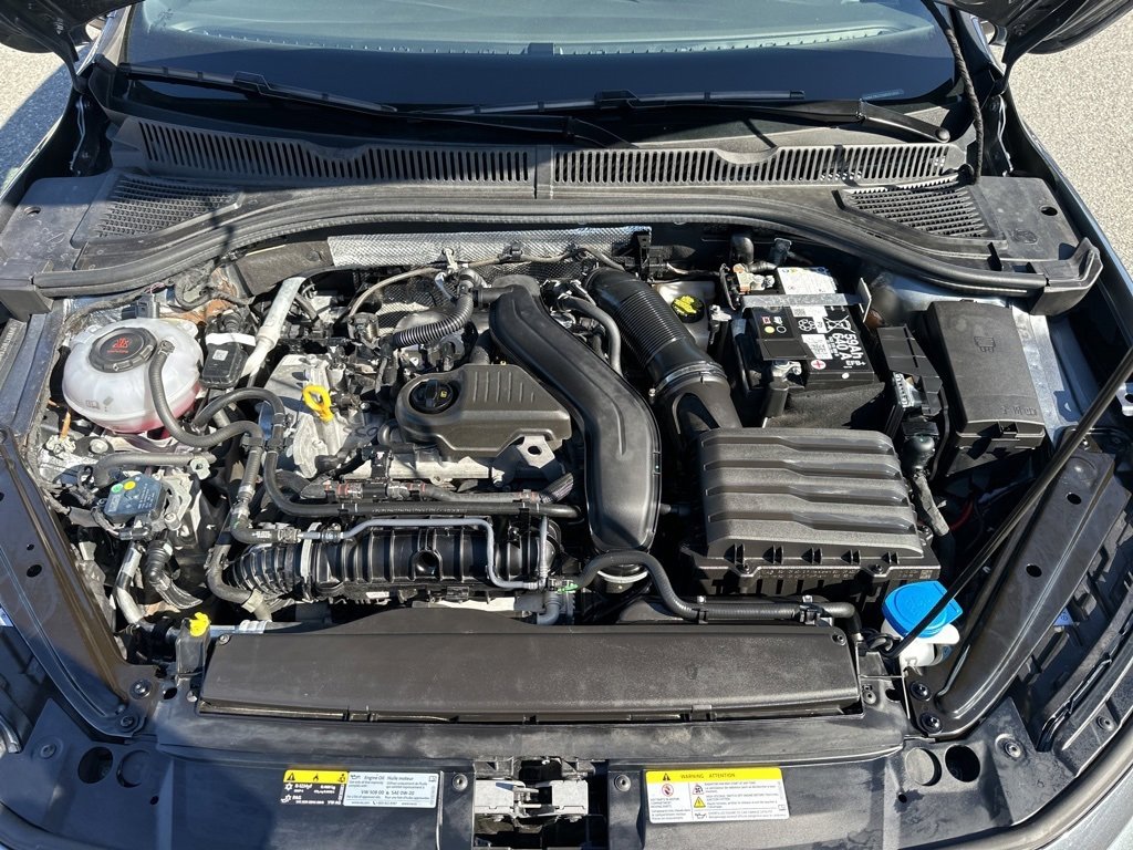Used 2025 Volkswagen Jetta Sport image 29