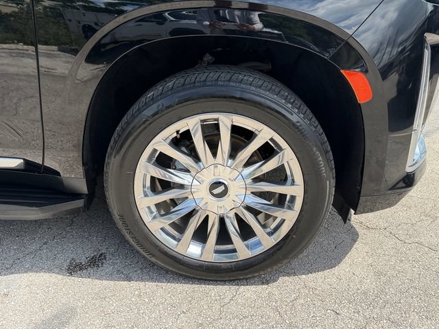 Certified 2022 Cadillac Escalade ESV Premium Luxury RWD image 22