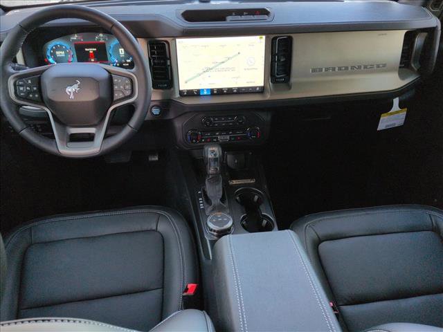 New 2025 Ford Bronco Outer Banks image 15