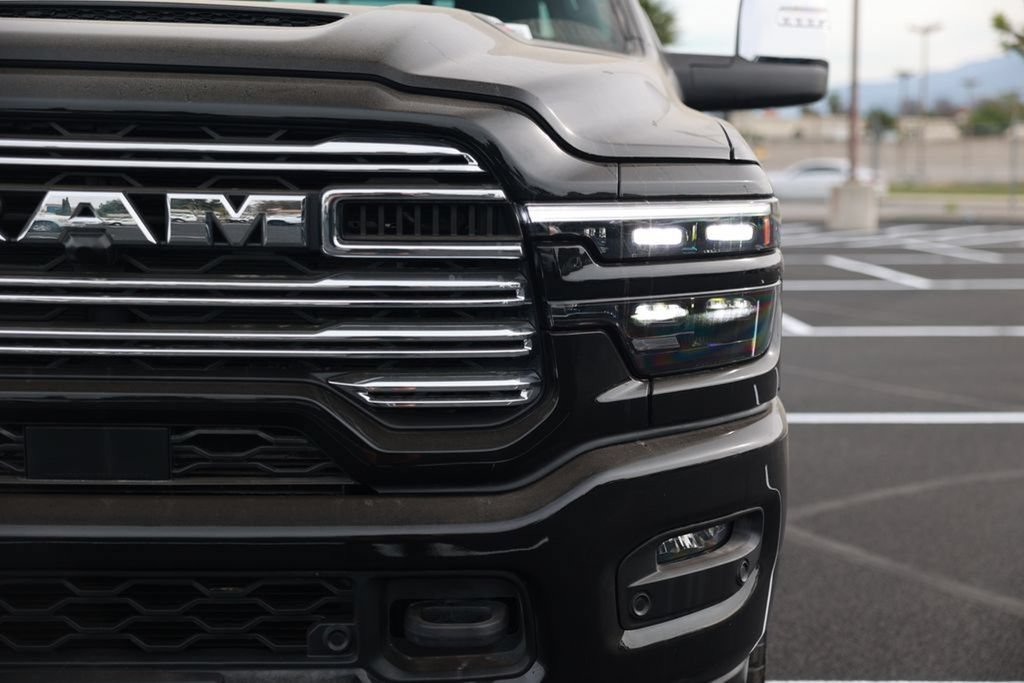 New 2026 RAM 3500 Laramie AWD/4WD image 5