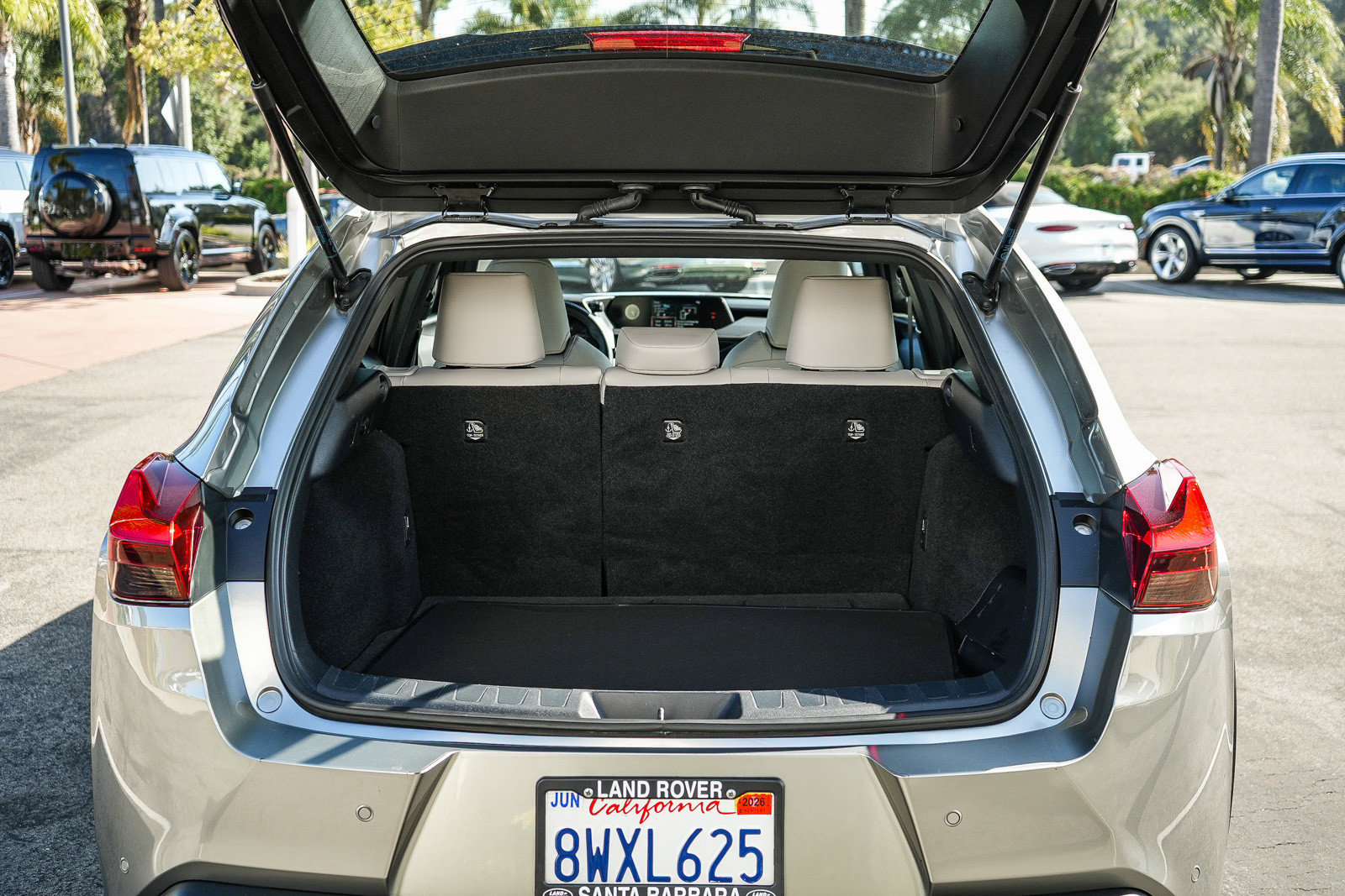 Used 2021 Lexus UX 200 w/ Accessory Package (Z2) FWD image 25
