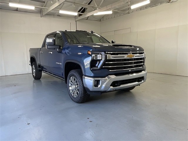 New 2026 Chevrolet Silverado 2500 LTZ w/ LTZ Premium Package image 13