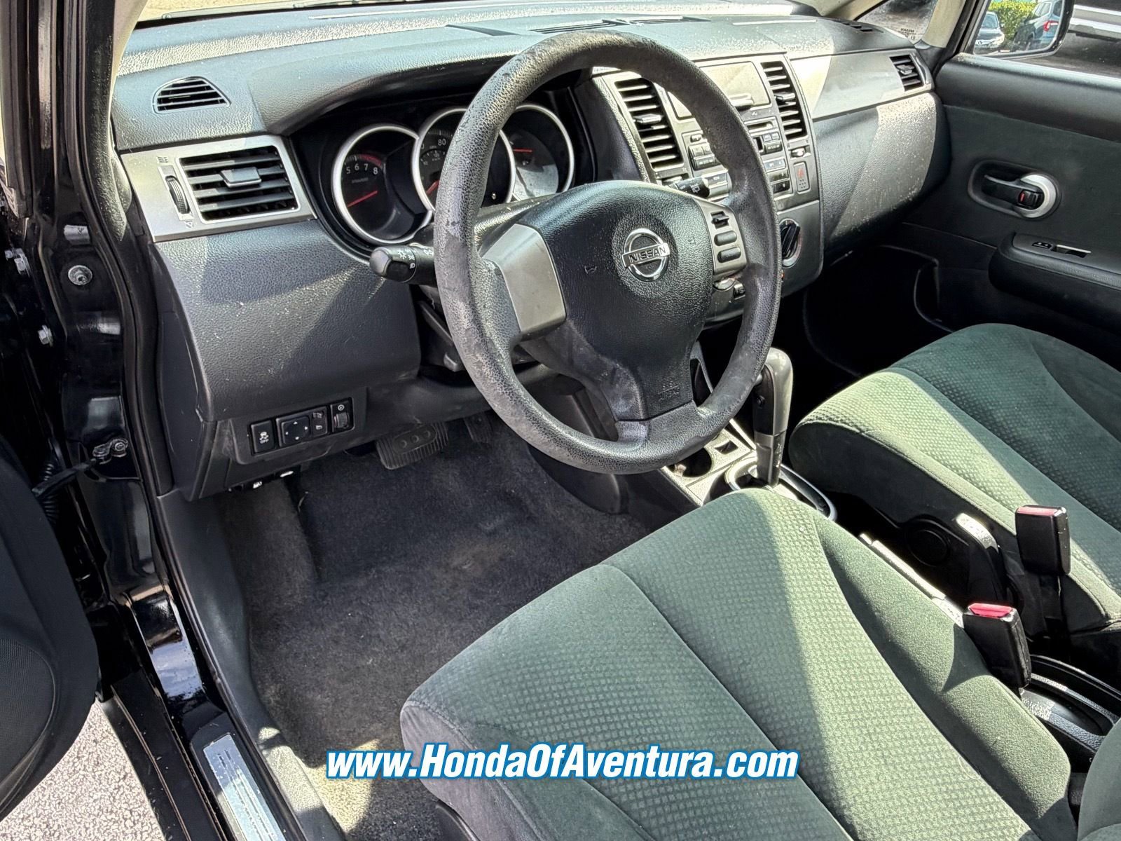 Used 2012 Nissan Versa 1.8 S w/ Plus Pkg FWD image 21