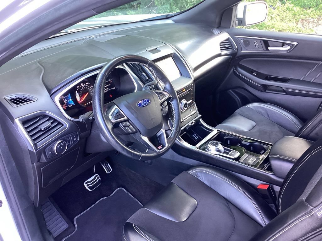 Used 2019 Ford Edge ST w/ Equipment Group 401A AWD/4WD image 36