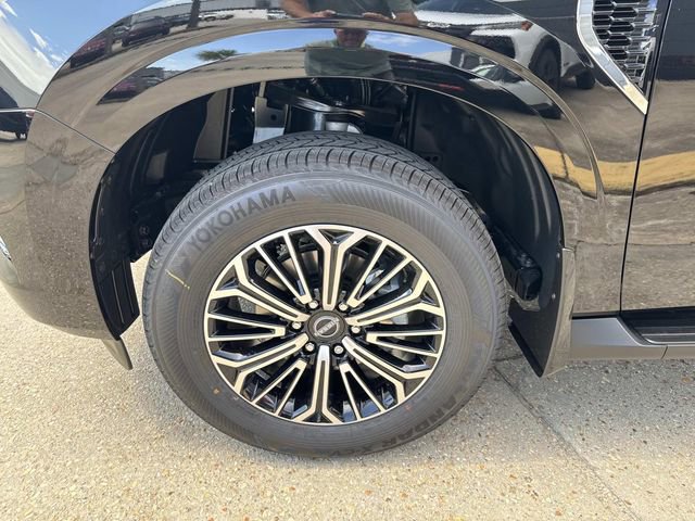 New 2026 Nissan Armada SL w/ Captain's Chari Seat Package image 3