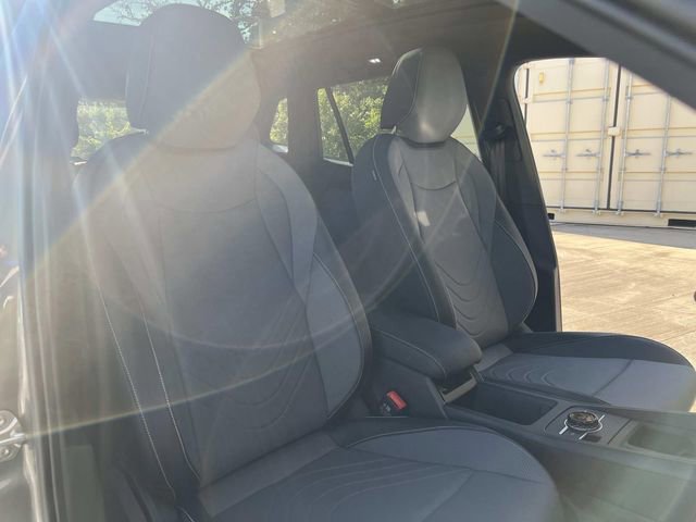 New 2026 Volkswagen Tiguan SE R-Line image 24