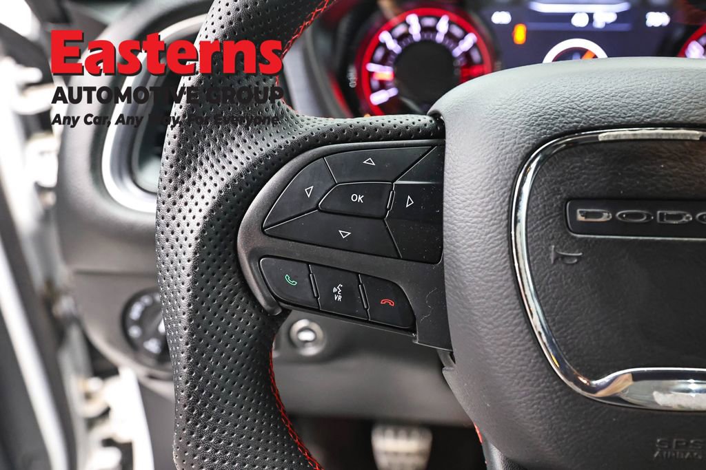 Used 2018 Dodge Challenger R/T w/ Blacktop Package RWD image 15