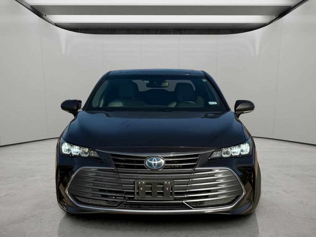 Used 2020 Toyota Avalon XLE w/ Moonroof Package FWD image 8