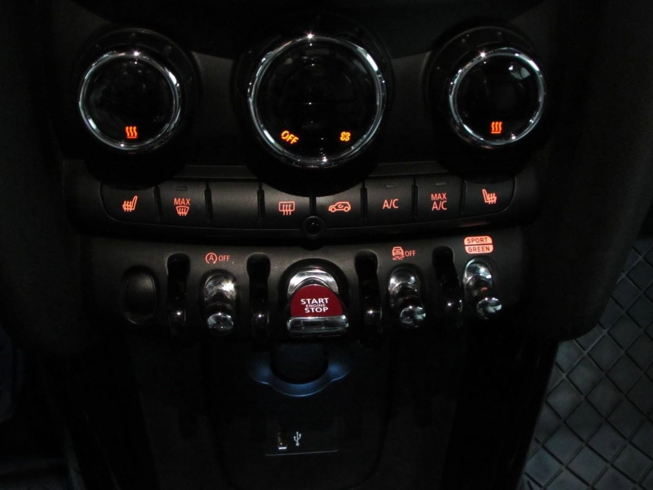 Used 2022 MINI Cooper S w/ Premium Package image 33