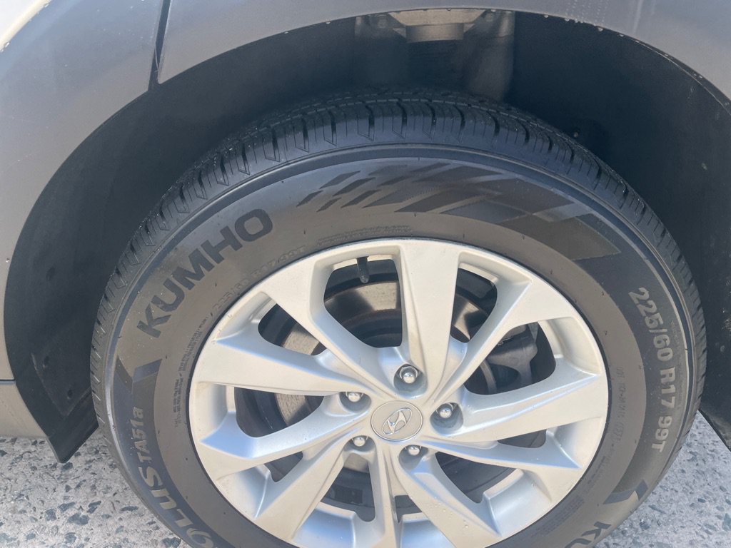 Used 2019 Hyundai Tucson Value FWD image 8