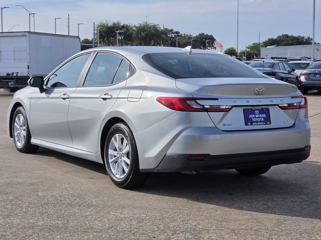 Used 2025 Toyota Camry LE FWD image 7