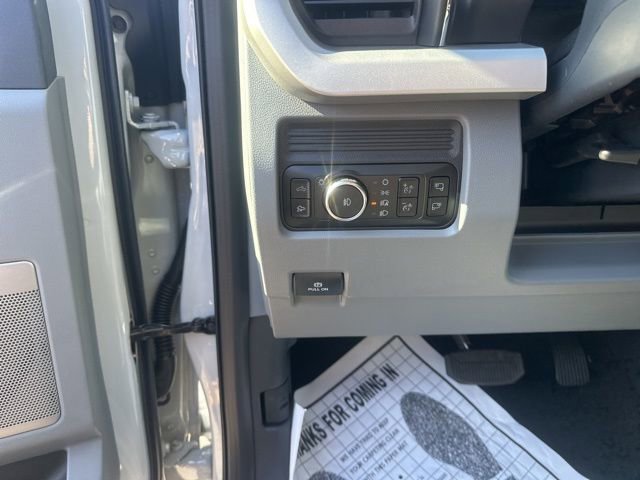 New 2026 Ford F250 XLT w/ XLT Premium Package image 18