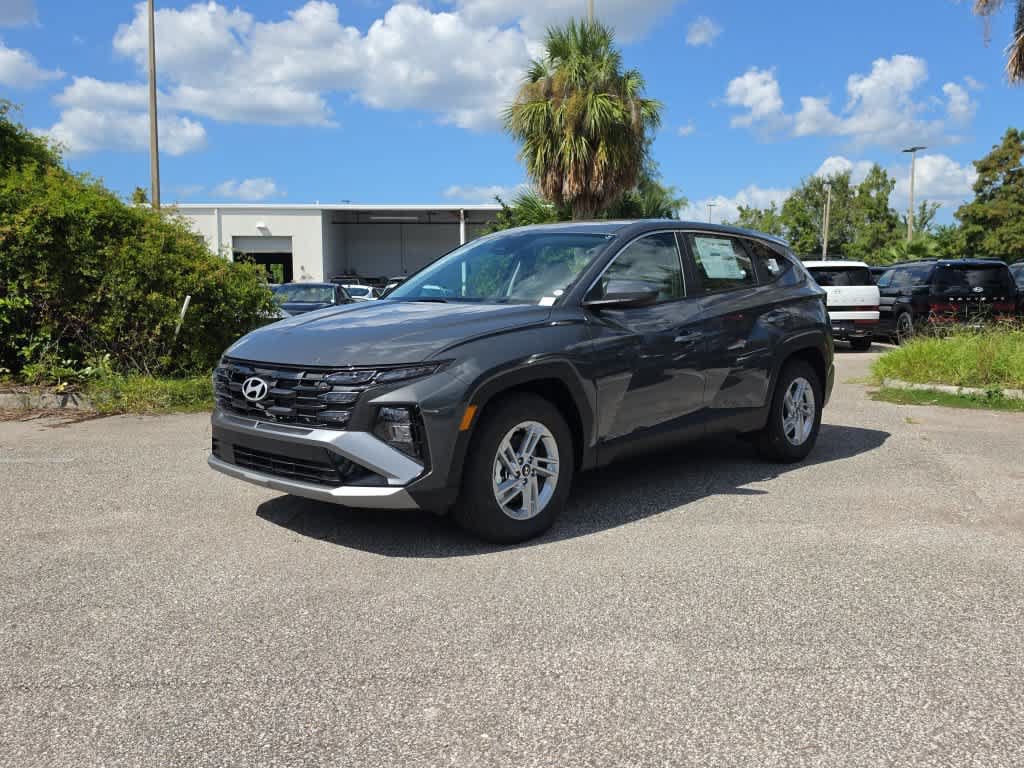 New 2026 Hyundai Tucson SE FWD image 2