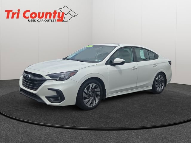 Used 2023 Subaru Legacy Limited AWD/4WD image 3