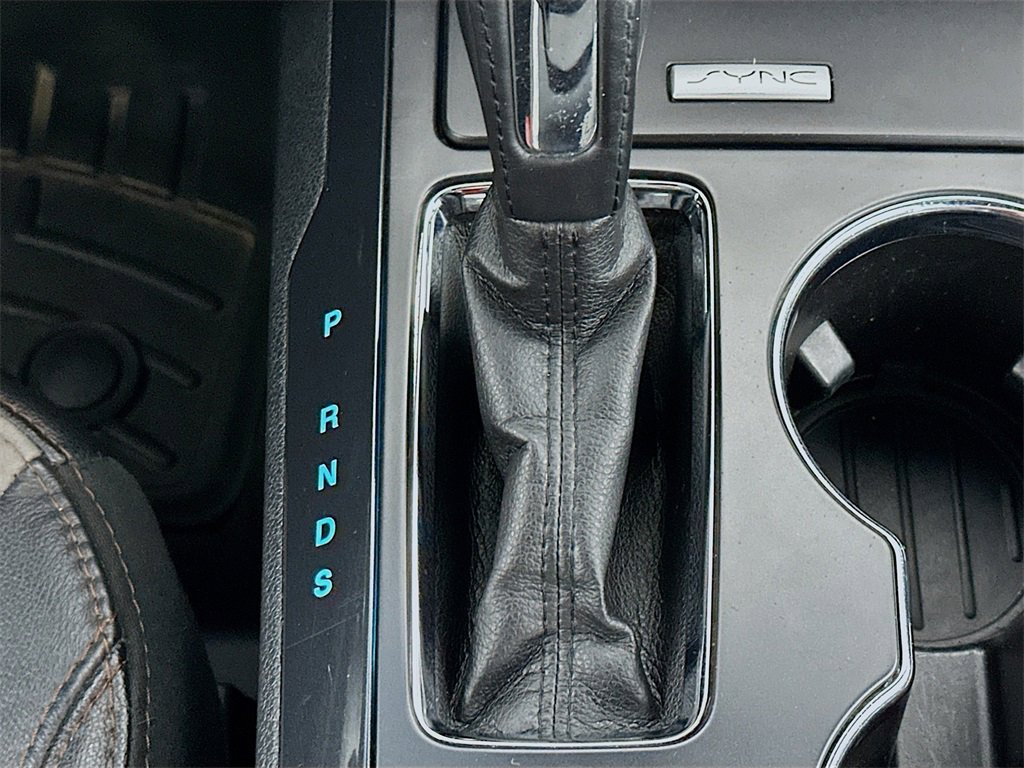 Used 2017 Ford Explorer XLT w/ Equipment Group 202A image 20