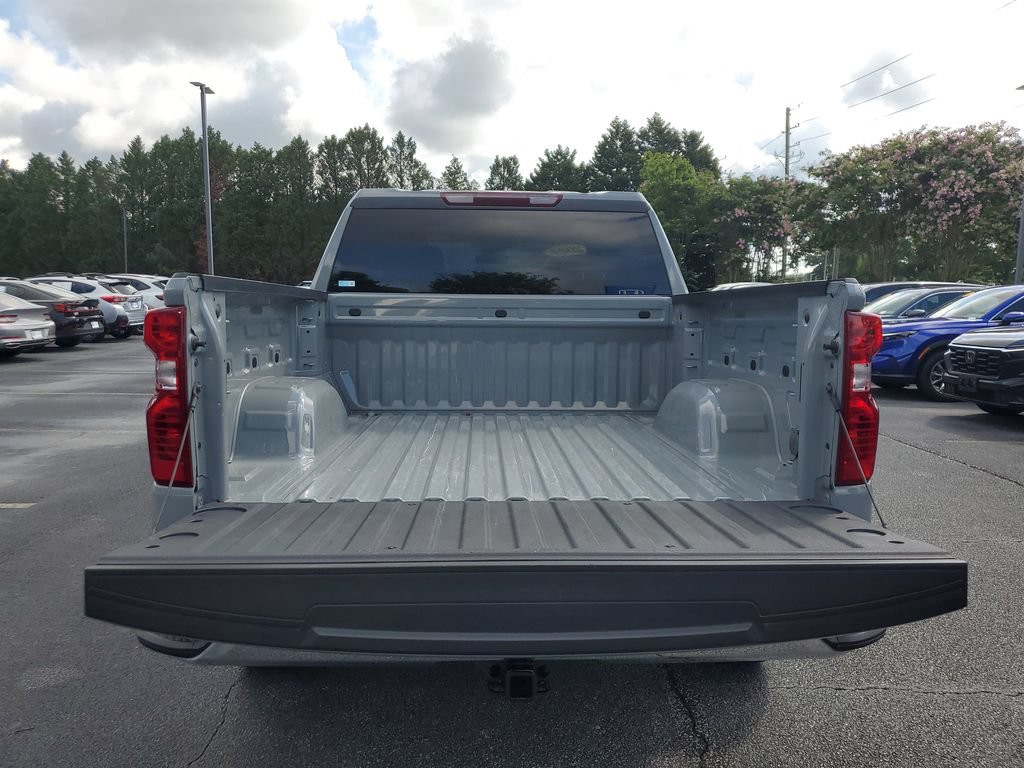 Used 2024 Chevrolet Silverado 1500 LT AWD/4WD image 8