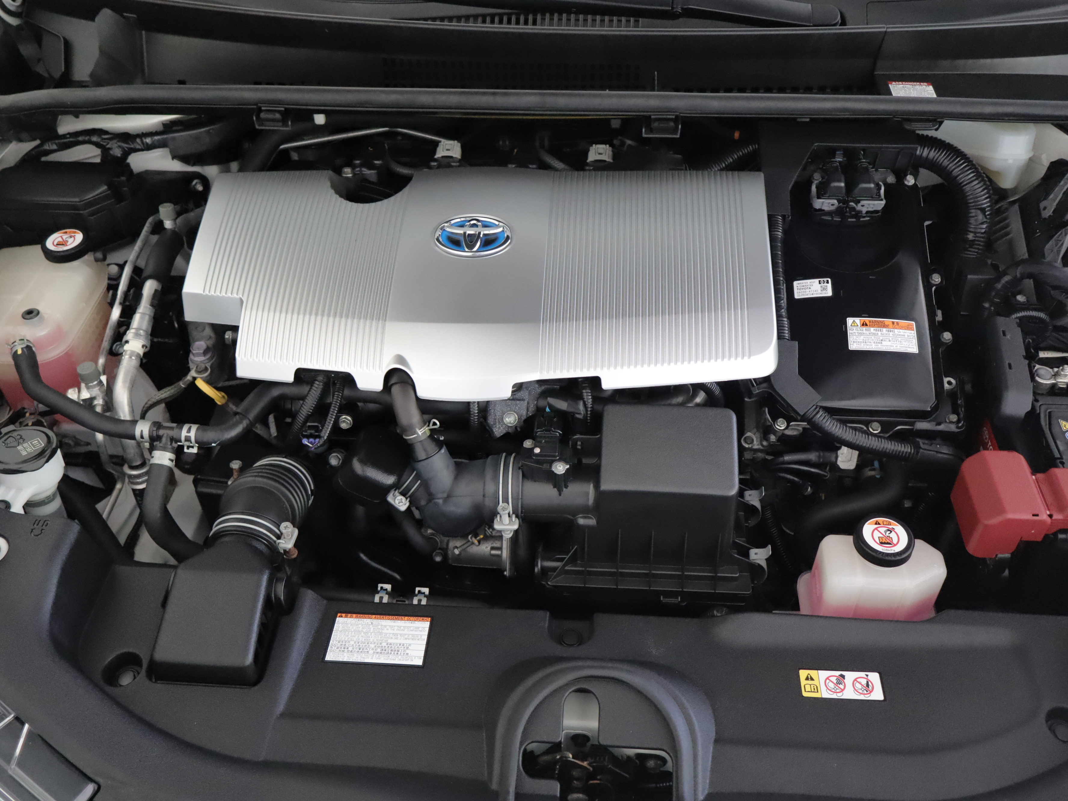 Used 2019 Toyota Prius AWD image 26