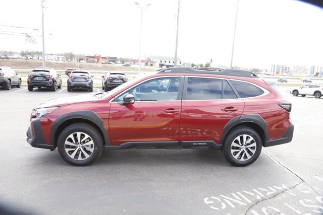 Certified 2025 Subaru Outback Premium w/ Popular Package #1A image 7