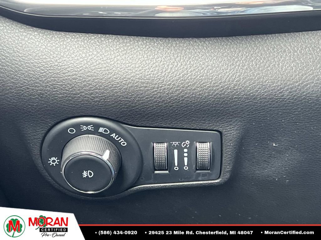 Used 2023 Jeep Compass High Altitude AWD/4WD image 28
