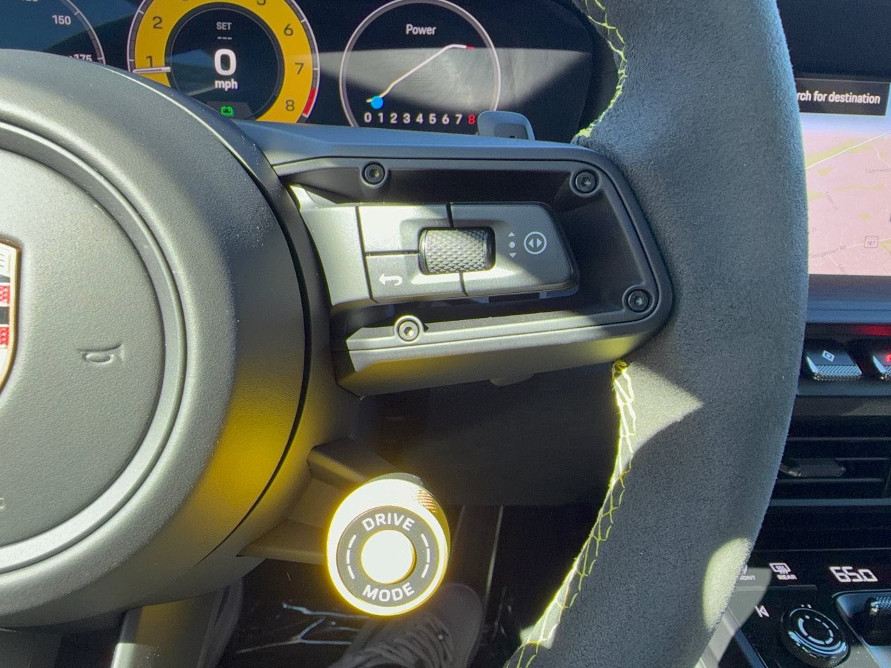 Certified 2025 Porsche 911 Carrera GTS RWD image 19