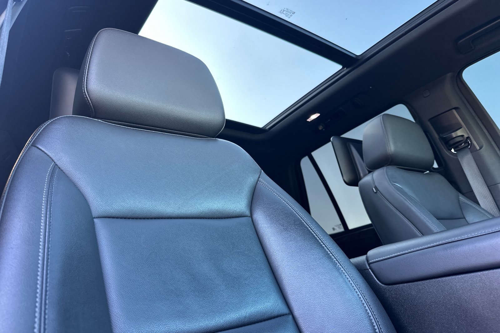 Used 2021 Chevrolet Tahoe Z71 w/ Rear Media and Nav Package image 20