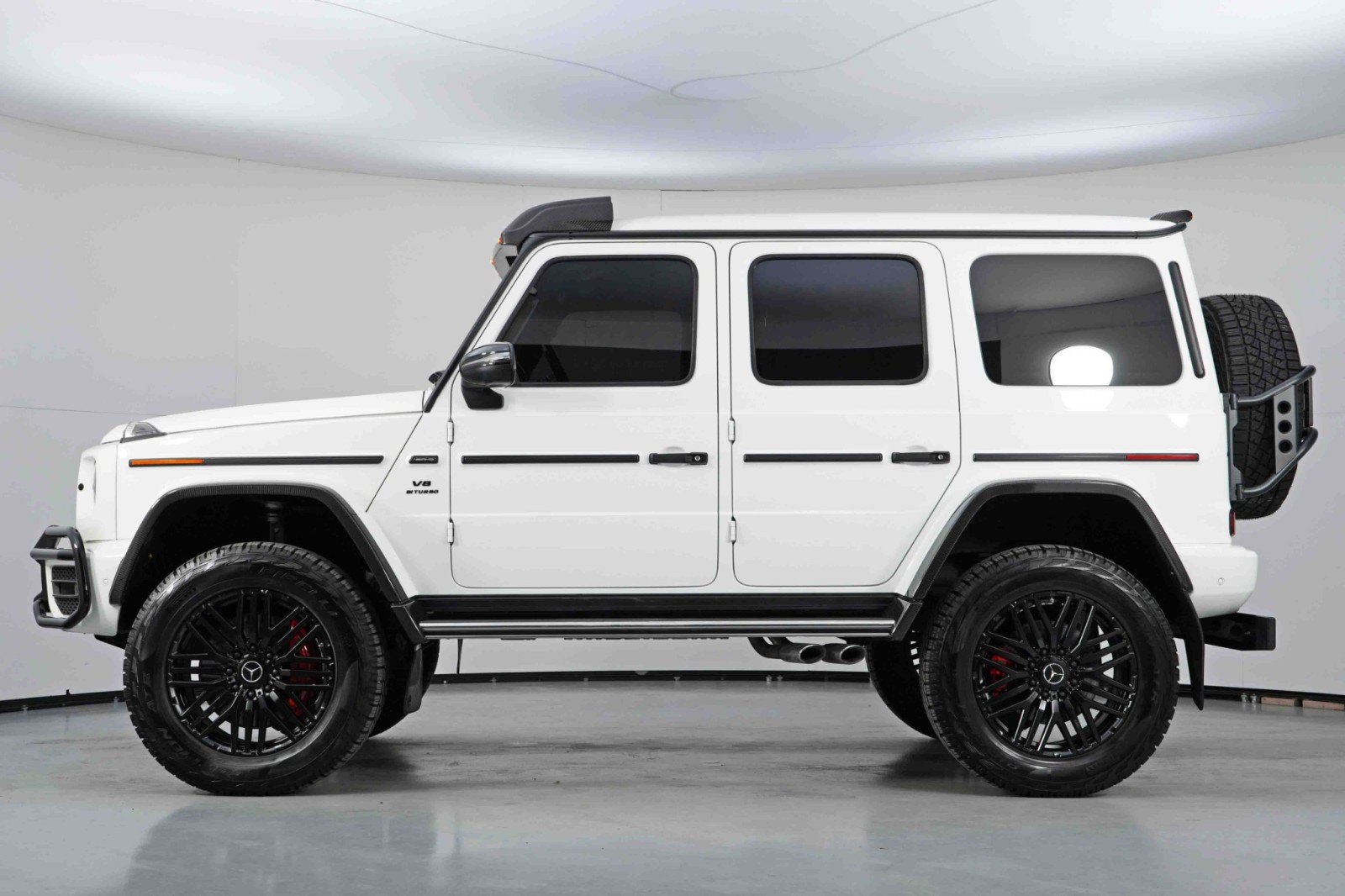 Used 2022 Mercedes-Benz G 63 AMG Squared image 9