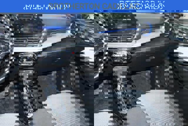 Certified 2024 Chevrolet Trax LT w/ Driver Confidence Package image 24