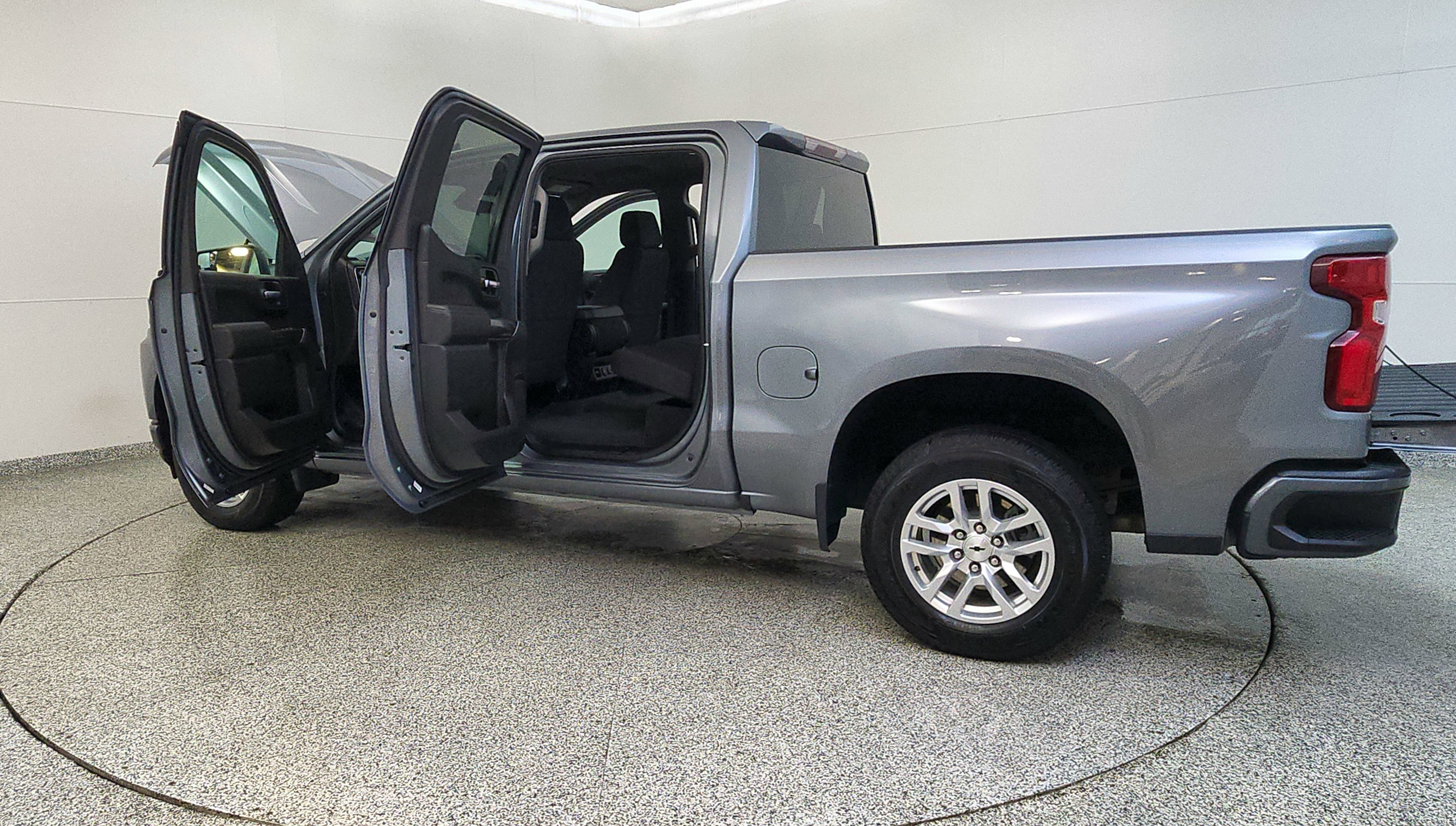 Used 2021 Chevrolet Silverado 1500 RST AWD/4WD image 10